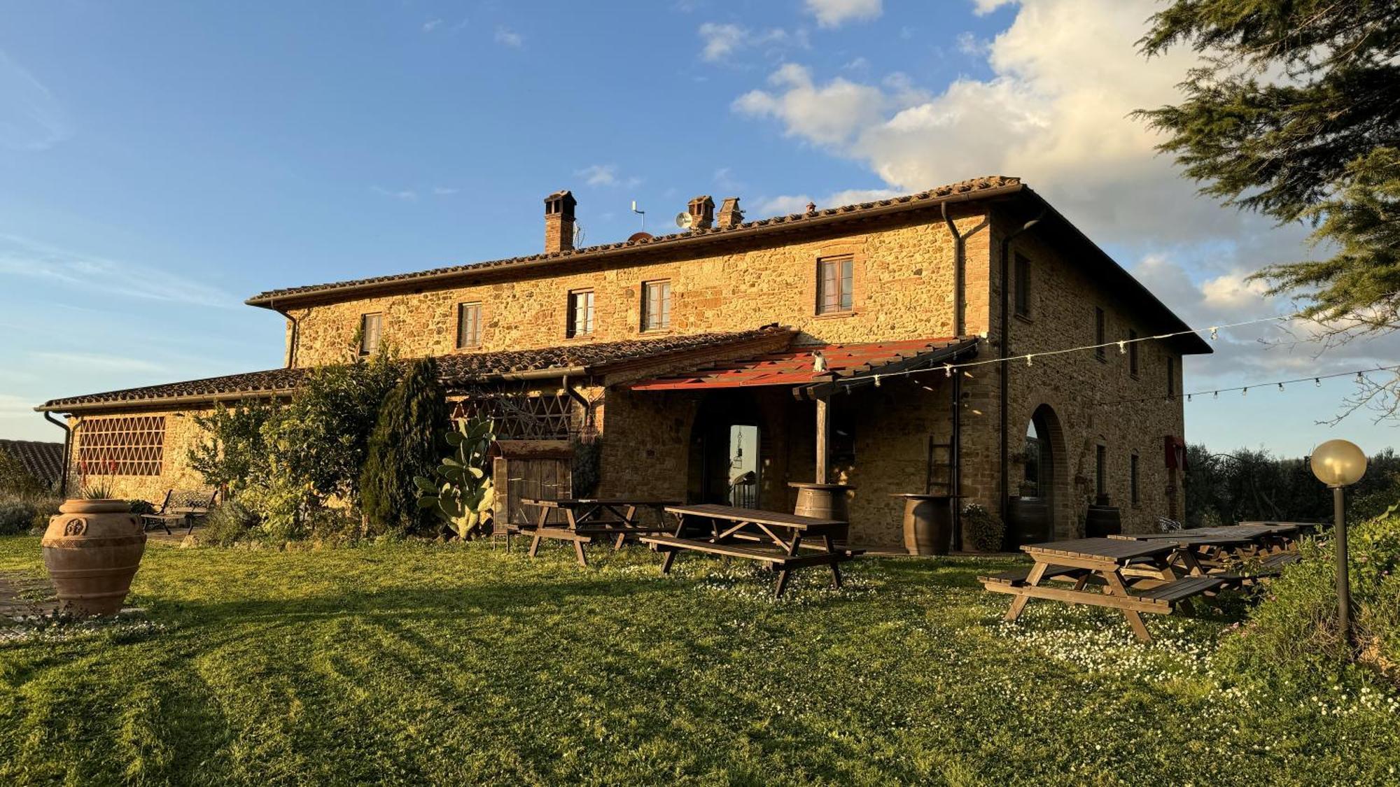 Agriturismo Soiano Famiglia Rolfini Montaione Luaran gambar